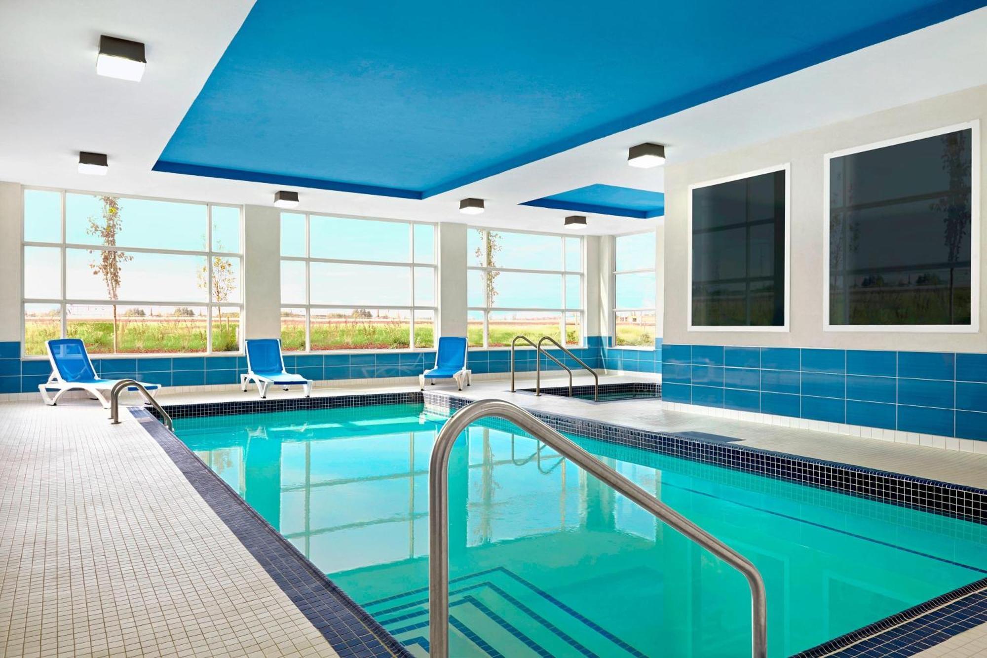 Four Points By Sheraton Edmonton International Airport Nisku Exterior foto
