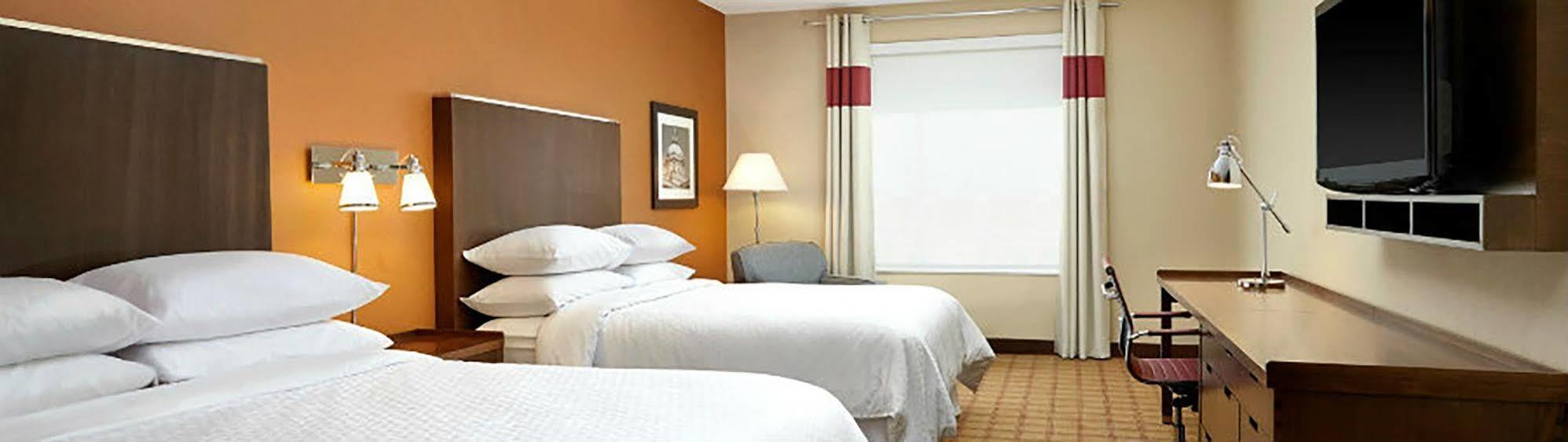 Four Points By Sheraton Edmonton International Airport Nisku Exterior foto